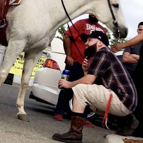 Meet your Posher, Erik - Picture 1 of 1